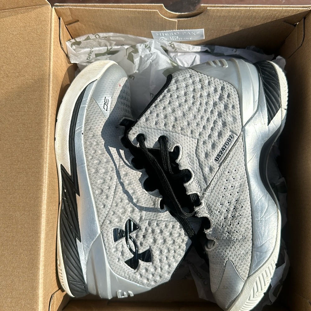 Under Armour Curry 1 BHM kids  Basketball Shoes